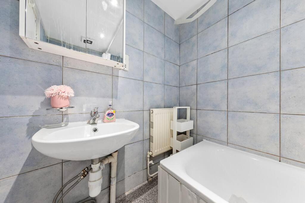 1Br Modern Flat On Edgware Rd Ed3 Apartment ลอนดอน ภายนอก รูปภาพ